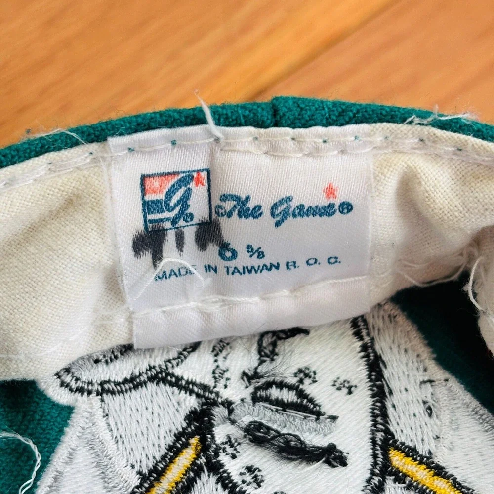 VTG The Game 90's ANAHEIM MIGHTY DUCKS Kids‎ 6 5/8 Fitted Hat NHL Spell Out Logo